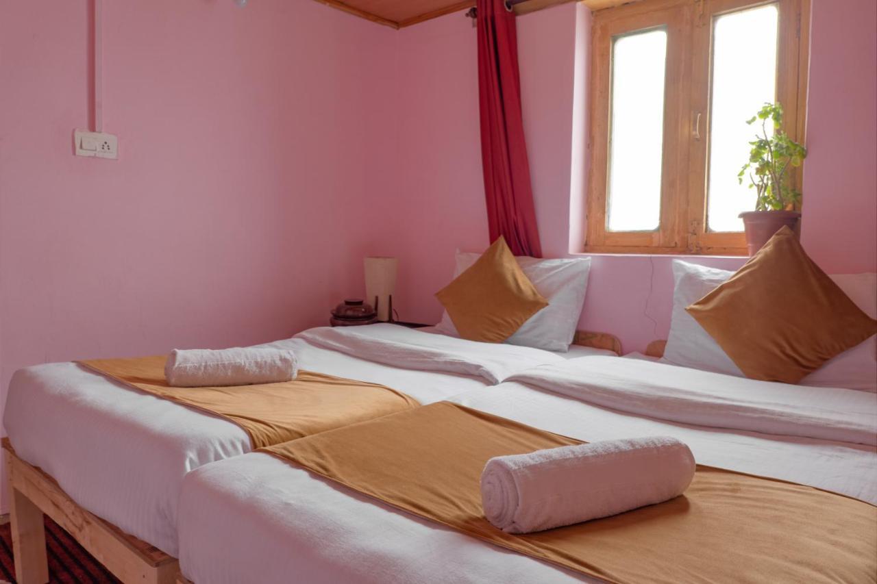 Astrostays At Pangong Spangmik Exterior photo